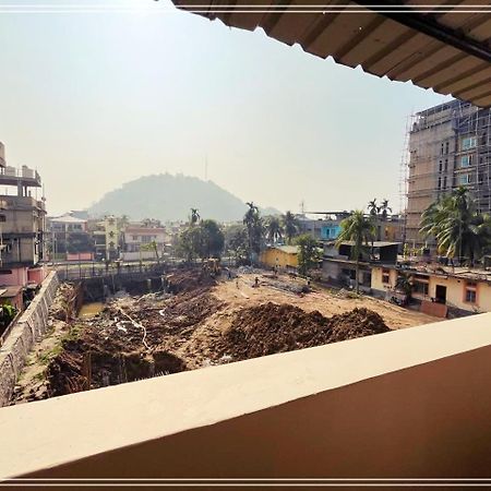 Kanak Laxmi Villa B & B Guwahati Eksteriør bilde